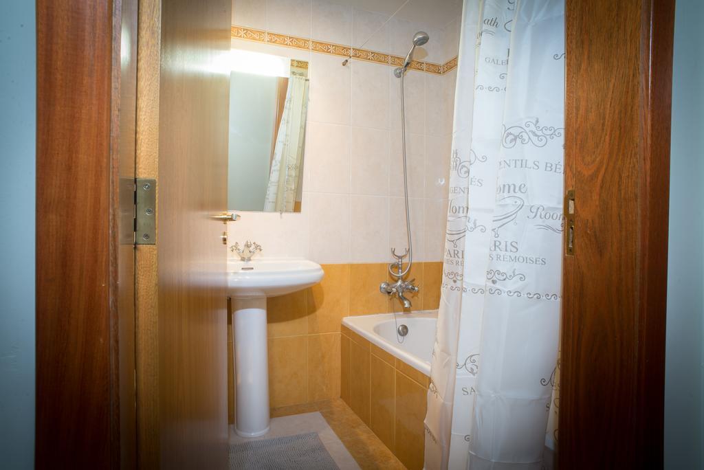 Apartment Helen's House Camara de Lobos